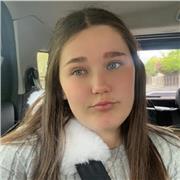 I give lessons based off of the students needs and I am a qualified beauty therapist